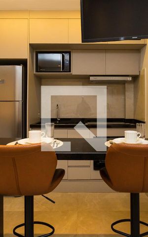 Studio para alugar com 26m², 1 quarto e sem vaga Studio para alugar com 26m², 1 quarto e sem vagaSala / Cozinha