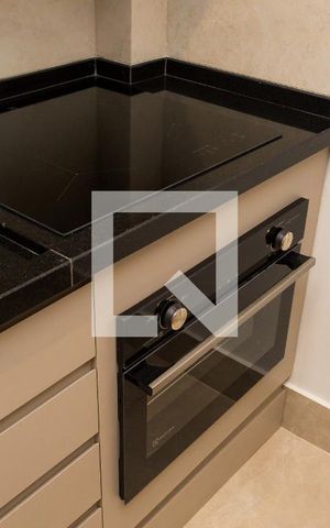 Studio para alugar com 26m², 1 quarto e sem vaga Studio para alugar com 26m², 1 quarto e sem vagaSala / Cozinha
