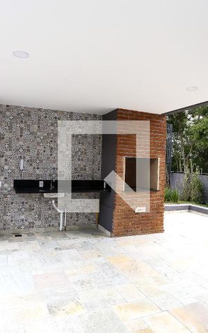 Studio para alugar com 26m², 1 quarto e sem vaga Studio para alugar com 26m², 1 quarto e sem vagaÁrea comum - Churrasqueira