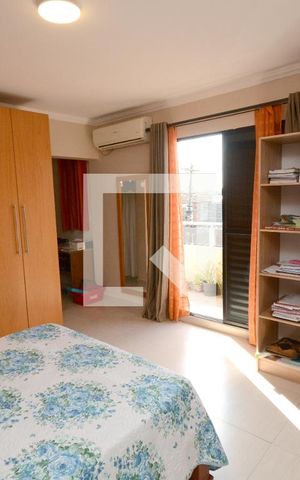 Casa à venda com 120m², 3 quartos e 2 vagasSuíte