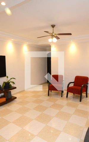 Casa à venda com 120m², 3 quartos e 2 vagasSala