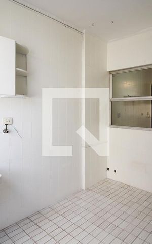 Apartamento à venda com 120m², 3 quartos e 1 vaga Apartamento à venda com 120m², 3 quartos e 1 vagaÁrea de Serviço