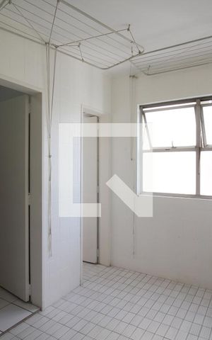 Apartamento à venda com 120m², 3 quartos e 1 vaga Apartamento à venda com 120m², 3 quartos e 1 vagaÁrea de Serviço