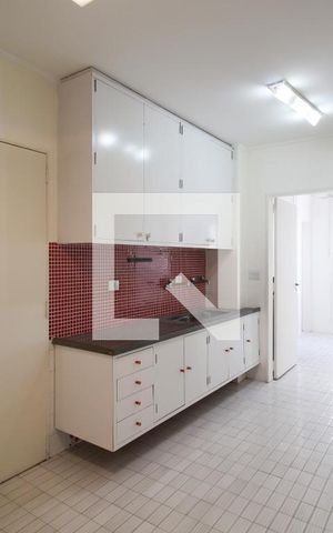 Apartamento à venda com 120m², 3 quartos e 1 vaga Apartamento à venda com 120m², 3 quartos e 1 vagaCozinha
