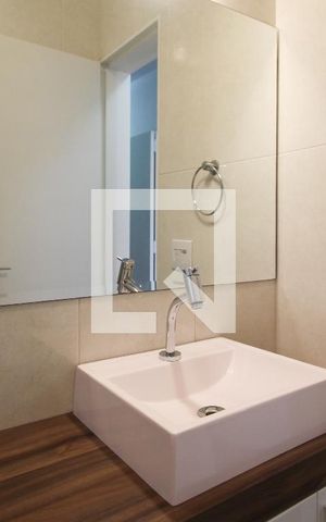 Apartamento à venda com 120m², 3 quartos e 1 vaga Apartamento à venda com 120m², 3 quartos e 1 vagaBanheiro