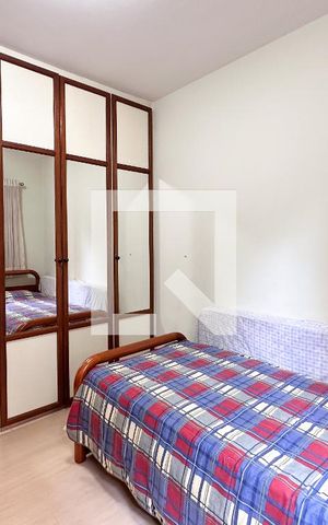Apartamento à venda com 150m², 3 quartos e 3 vagas Apartamento à venda com 150m², 3 quartos e 3 vagasQuarto 2 - Suíte