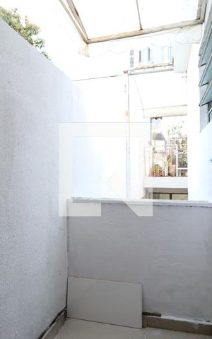 Casa para alugar com 120m², 2 quartos e 1 vagaSacada