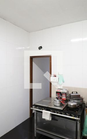 Casa para alugar com 120m², 2 quartos e 1 vagaCozinha