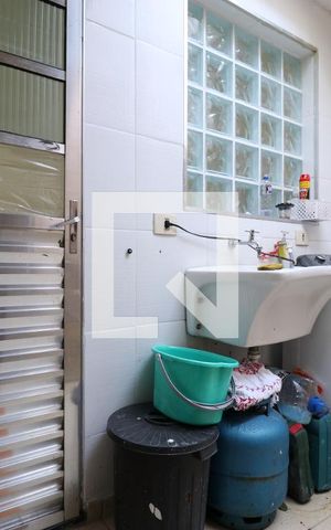 Casa para alugar com 120m², 2 quartos e 1 vagaÁrea de Serviço