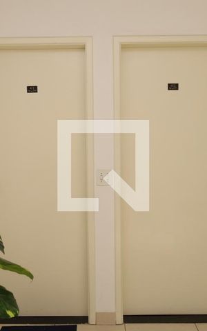 Apartamento à venda com 52m², 2 quartos e 1 vagaÁrea comum - Saguão do andar