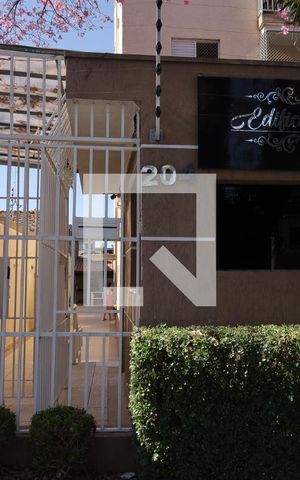 Apartamento à venda com 52m², 2 quartos e 1 vagaFachada