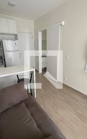 Apartamento para alugar com 31m², 1 quarto e 1 vaga Apartamento para alugar com 31m², 1 quarto e 1 vagaSala