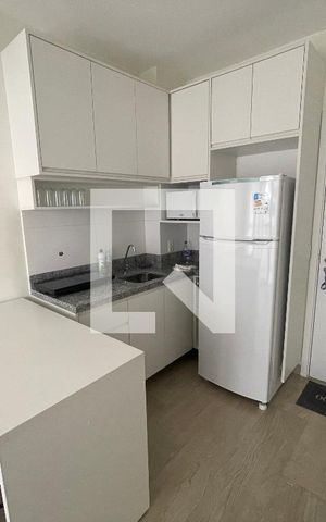 Apartamento para alugar com 31m², 1 quarto e 1 vaga Apartamento para alugar com 31m², 1 quarto e 1 vagaCozinha