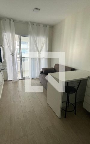 Apartamento para alugar com 31m², 1 quarto e 1 vaga Apartamento para alugar com 31m², 1 quarto e 1 vagaSala