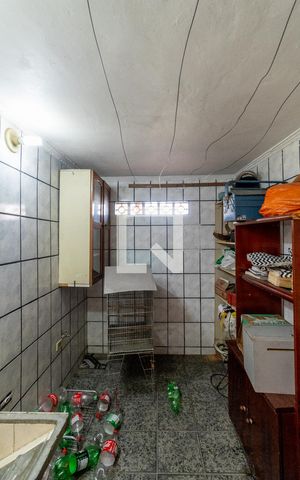 Casa para alugar com 39m², 1 quarto e sem vaga Casa para alugar com 39m², 1 quarto e sem vagaÁrea de Serviço