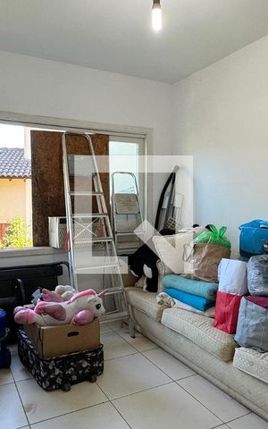 Casa de condomínio à venda com 350m², 4 quartos e 5 vagasEscritório