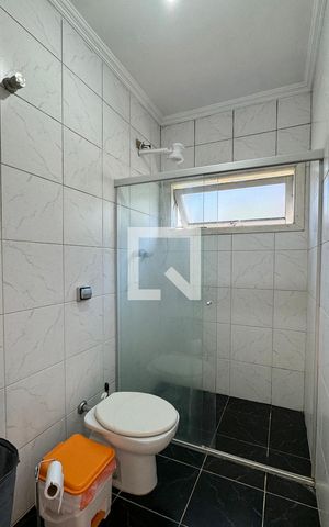 Casa de condomínio à venda com 350m², 4 quartos e 5 vagasBanheiro da Suíte 3
