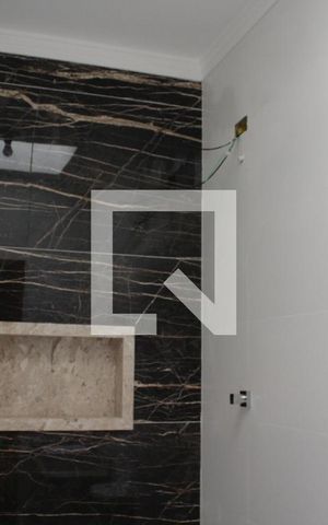 Casa de condomínio à venda com 118m², 3 quartos e 2 vagasBanheiro da Suíte