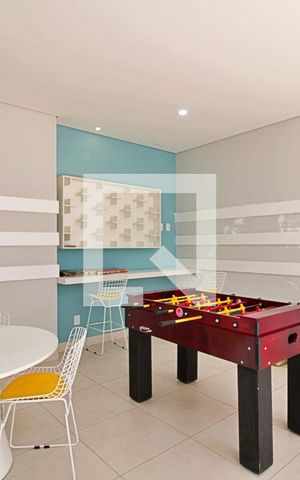 Apartamento para alugar com 47m², 2 quartos e 1 vaga Apartamento para alugar com 47m², 2 quartos e 1 vagaÁrea comum - Salão de jogos