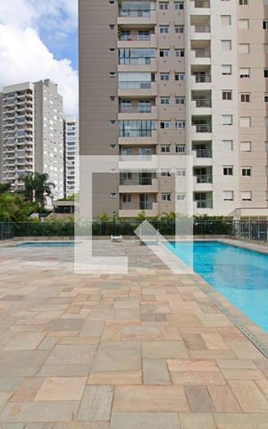 Apartamento para alugar com 47m², 2 quartos e 1 vaga Apartamento para alugar com 47m², 2 quartos e 1 vagaÁrea comum - Piscina