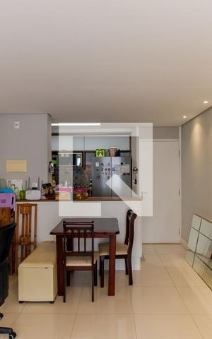Apartamento para alugar com 61m², 2 quartos e 1 vaga Apartamento para alugar com 61m², 2 quartos e 1 vagaSala