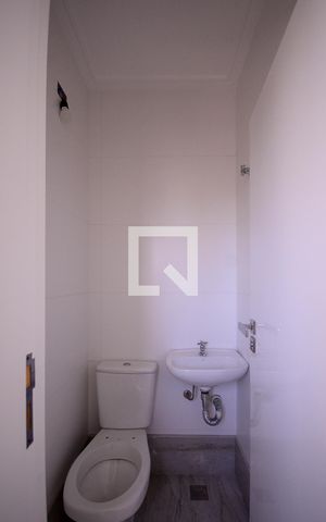 Apartamento à venda com 170m², 3 quartos e 3 vagas Apartamento à venda com 170m², 3 quartos e 3 vagasÁrea de Serviço - Banheiro