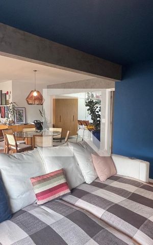 Apartamento à venda com 150m², 2 quartos e 1 vagaSala de TV