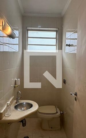 Casa à venda com 100m², 3 quartos e 2 vagasLavabo