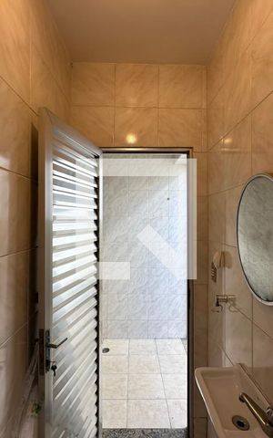 Casa à venda com 100m², 3 quartos e 2 vagasBanheiro de serviço