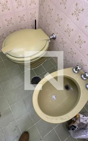 Casa à venda com 100m², 3 quartos e 2 vagasBanheiro da Suíte
