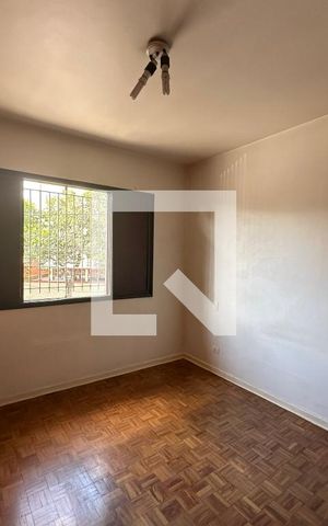 Casa à venda com 100m², 3 quartos e 2 vagasSuíte