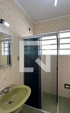 Casa à venda com 100m², 3 quartos e 2 vagasBanheiro da Suíte