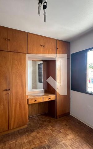 Casa à venda com 100m², 3 quartos e 2 vagasSuíte