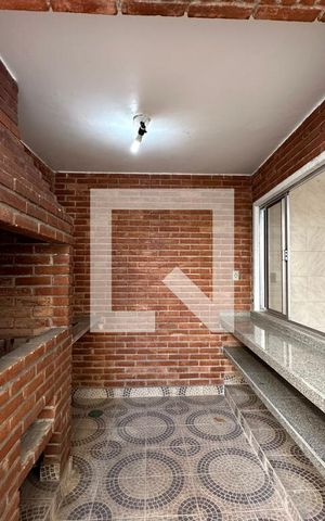 Casa à venda com 100m², 3 quartos e 2 vagasÁrea externa - Churrasqueira