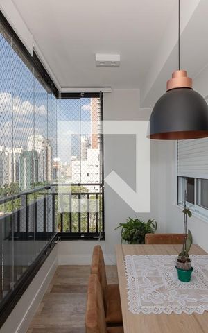 Apartamento à venda com 172m², 2 quartos e 3 vagas Apartamento à venda com 172m², 2 quartos e 3 vagasVaranda da Sala