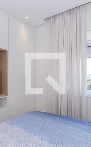 Apartamento à venda com 172m², 2 quartos e 3 vagas Apartamento à venda com 172m², 2 quartos e 3 vagasSuíte