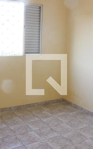 Casa para alugar com 70m², 2 quartos e 1 vagaQuarto