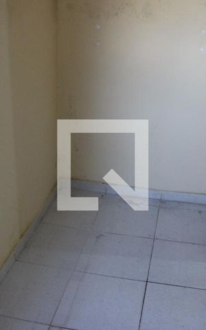 Casa para alugar com 70m², 2 quartos e 1 vagaCloset