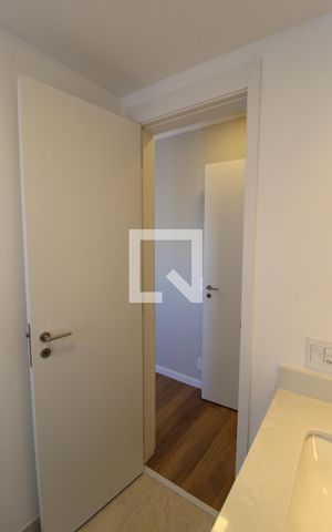 Apartamento à venda com 149m², 3 quartos e 2 vagasBanheiro da Suíte 2