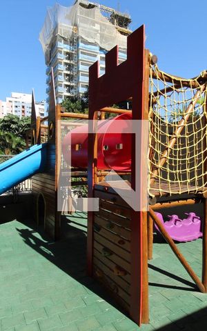 Apartamento à venda com 149m², 3 quartos e 2 vagasÁrea Comum - Playground
