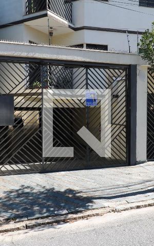Apartamento à venda com 220m², 3 quartos e 2 vagasPlaquinha