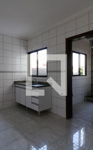 Apartamento à venda com 220m², 3 quartos e 2 vagasCozinha