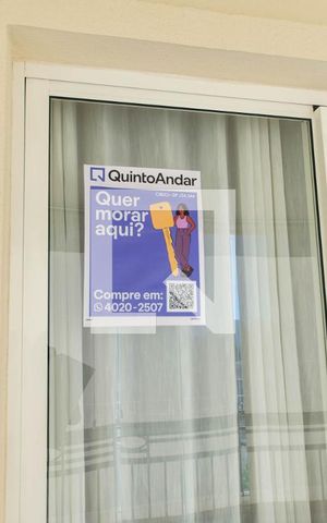 Apartamento à venda com 198m², 3 quartos e 3 vagas Apartamento à venda com 198m², 3 quartos e 3 vagasPlaca