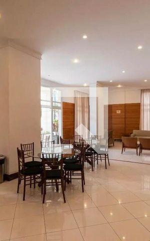 Apartamento à venda com 198m², 3 quartos e 3 vagas Apartamento à venda com 198m², 3 quartos e 3 vagasÁrea comum