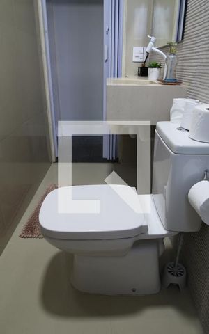 Casa à venda com 90m², 2 quartos e 3 vagasBanheiro