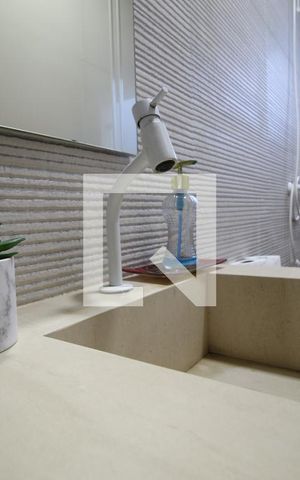 Casa à venda com 90m², 2 quartos e 3 vagasBanheiro