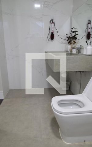 Casa à venda com 90m², 2 quartos e 3 vagasBanheiro da Suíte