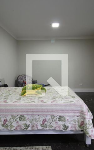 Casa à venda com 90m², 2 quartos e 3 vagasQuarto Suíte