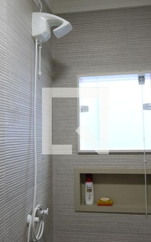 Casa à venda com 90m², 2 quartos e 3 vagasBanheiro
