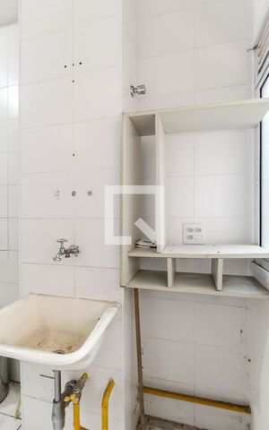 Apartamento para alugar com 45m², 2 quartos e 1 vaga Apartamento para alugar com 45m², 2 quartos e 1 vagaÁrea de Serviço